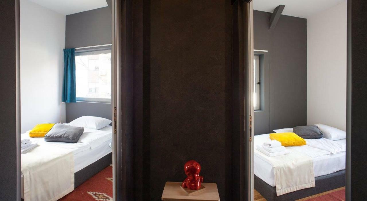 Transit Hotel Central Skopje Ngoại thất bức ảnh